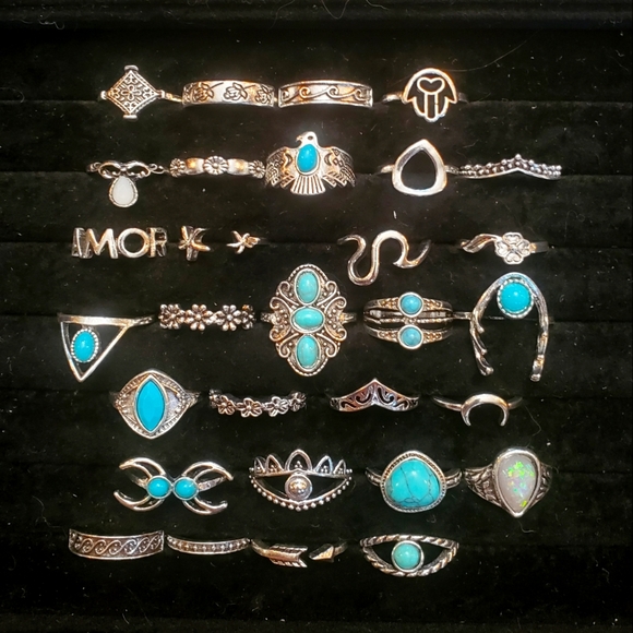 Jewelry - 30pcs Bohemian fashion Ring Set